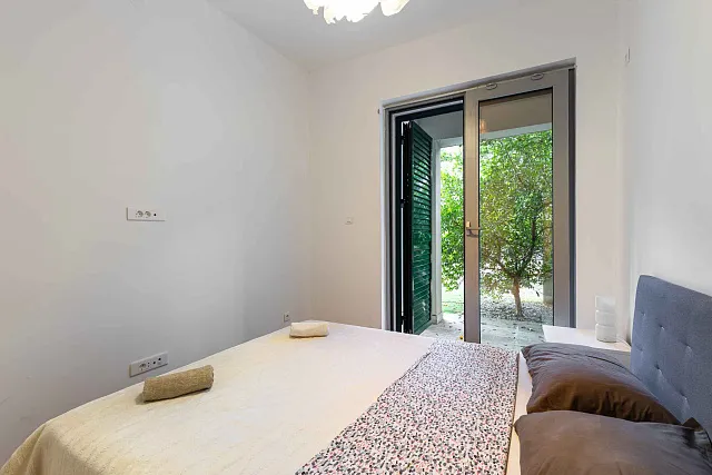 Three-bedroom, spacious and bright apartment for sale in the most beautiful part of Montenegro — photo 21